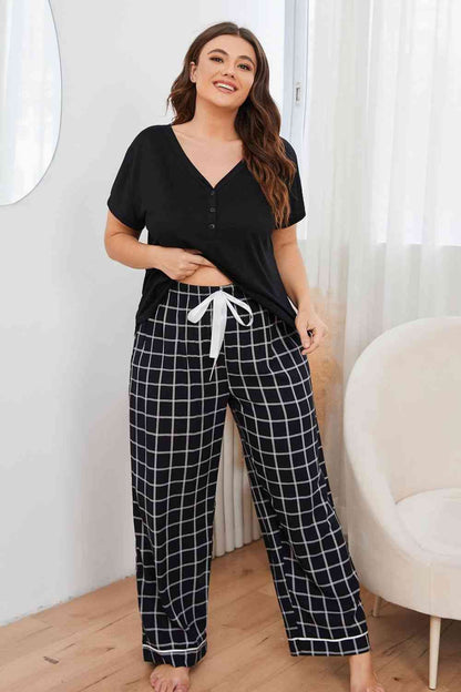 Conjunto de salón con pantalón a cuadros y top con cuello en V de talla grande