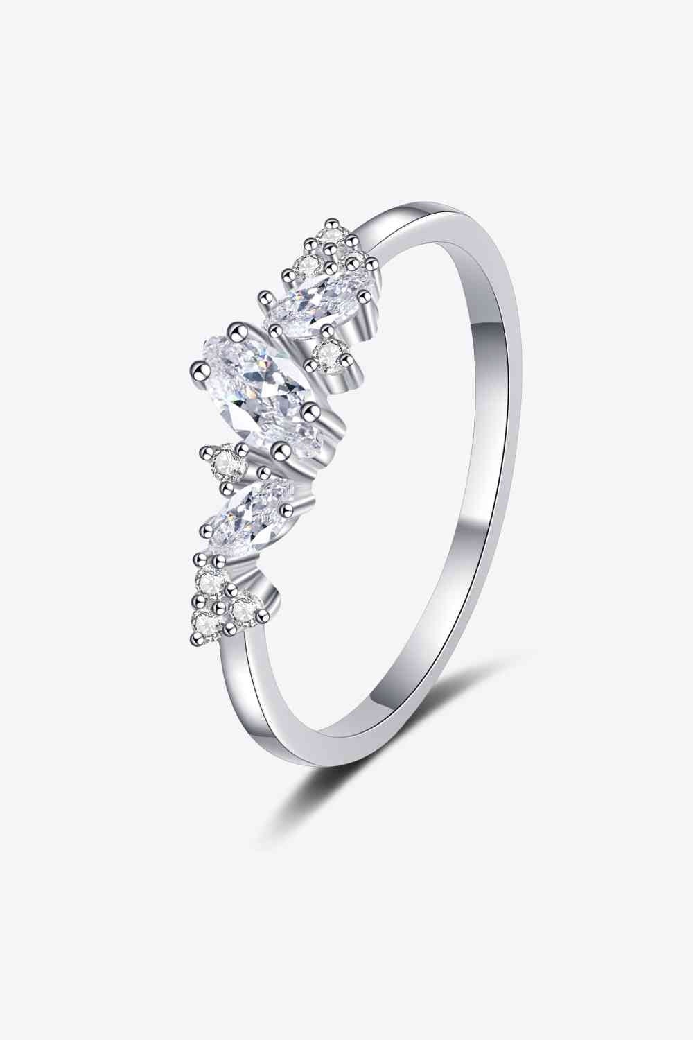 Bague plaquée rhodium Moissanite adorée