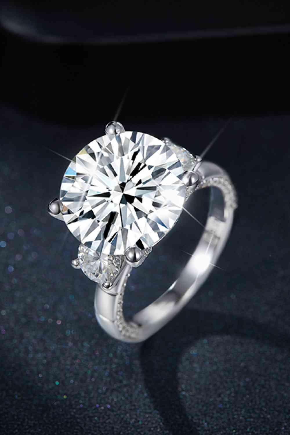 Bague plaquée platine moissanite 8,6 carats