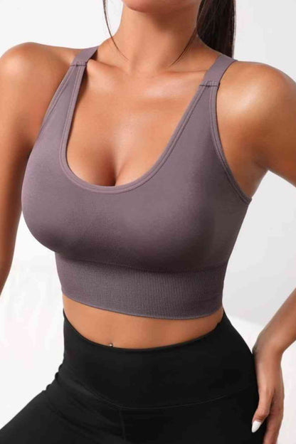 Soutien-gorge actif long à encolure dégagée