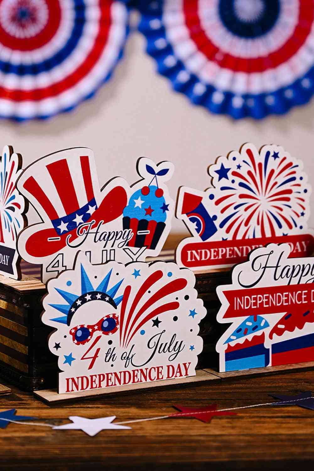 Independence Day Plywood Decor Ornament