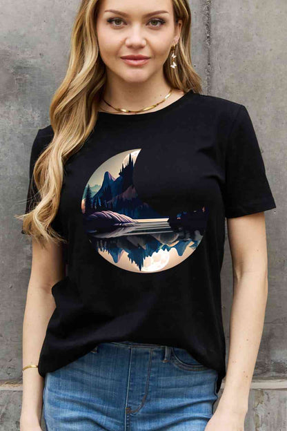 T-shirt en coton avec image de lune pleine taille Simply Love