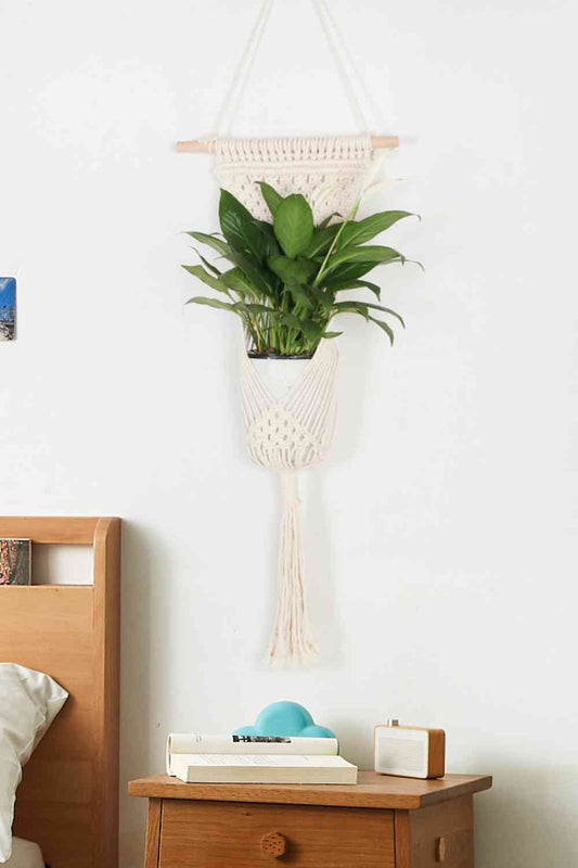 Cesta de macramé para colgar en la pared