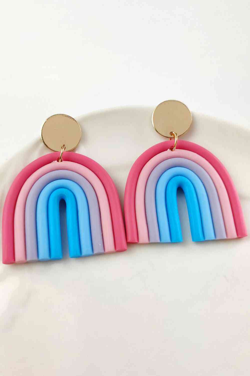 Boucles d'oreilles pendantes en forme d'arc-en-ciel