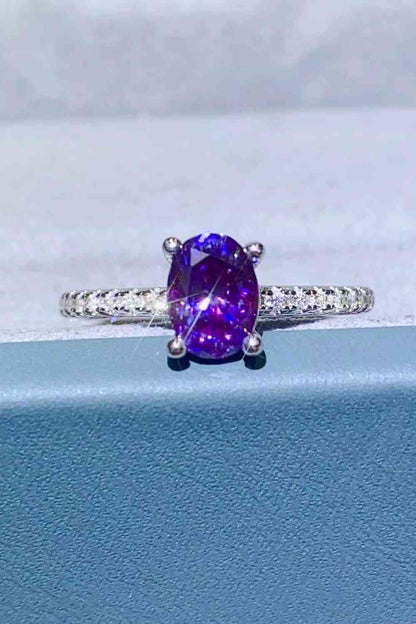 Anillo de 4 puntas de moissanita morada de 1 quilate