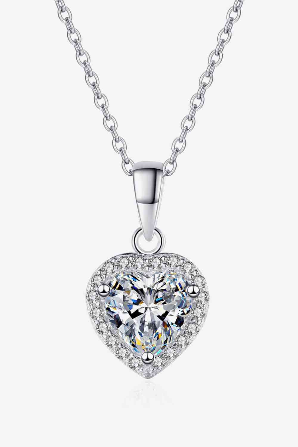 Collier chaîne avec pendentif cœur Moissanite 1 Carat