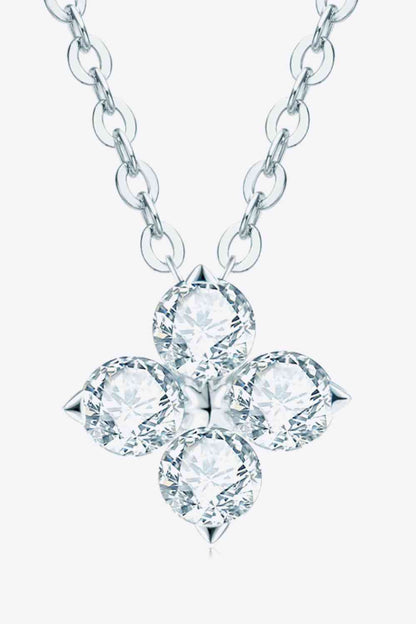 Collier pendentif trèfle à quatre feuilles Moissanite