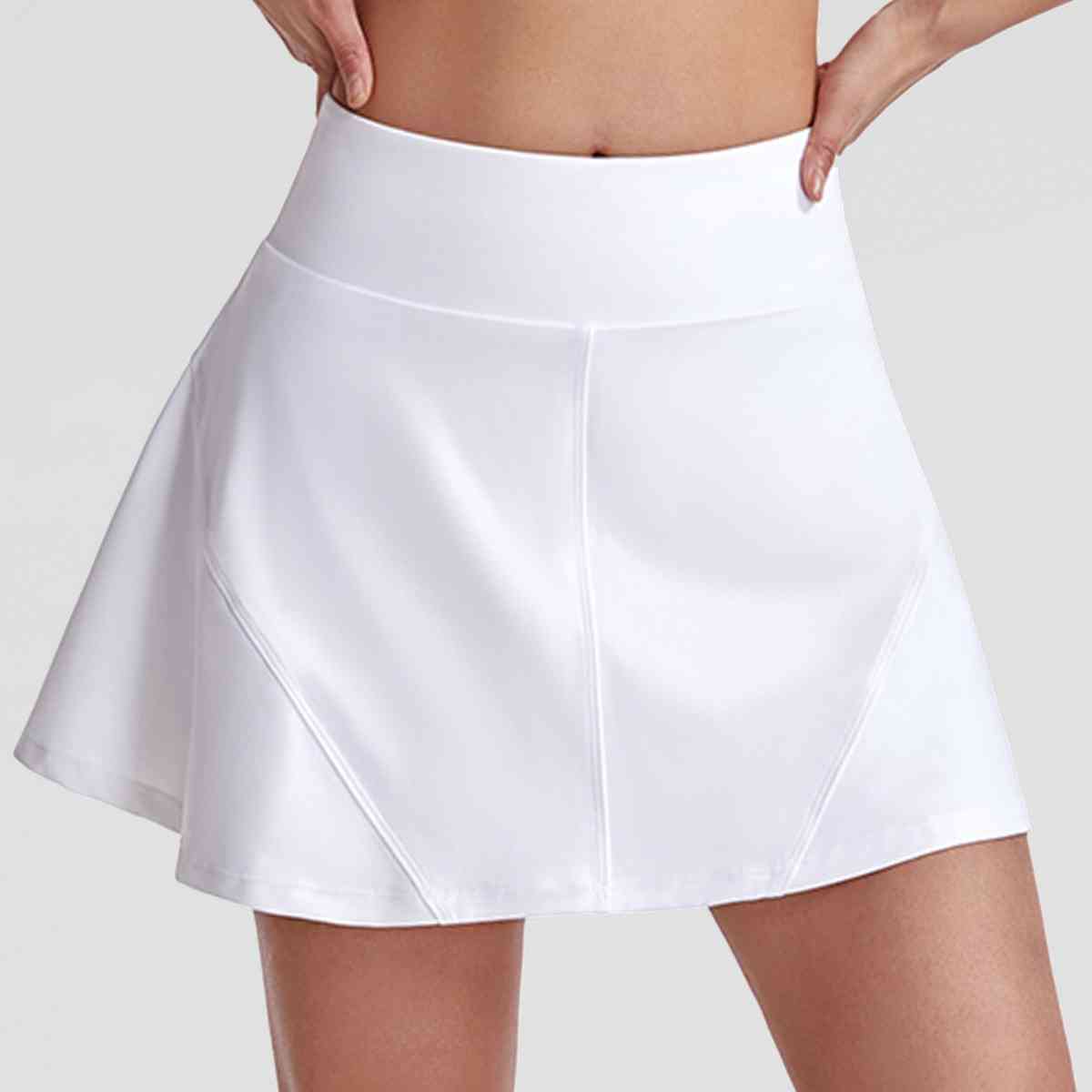 Jupe-short de sport à large ceinture