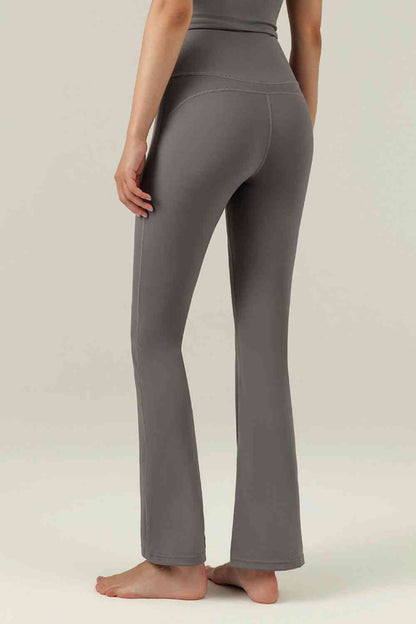 Pantalon évasé sport couture centrale