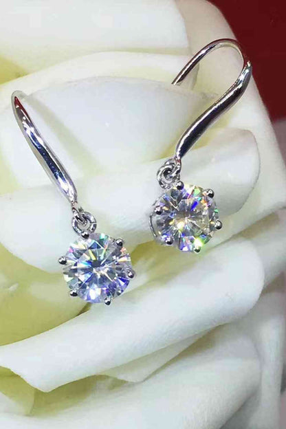 Boucles d'oreilles pendantes à 6 griffes en moissanite 2 carats