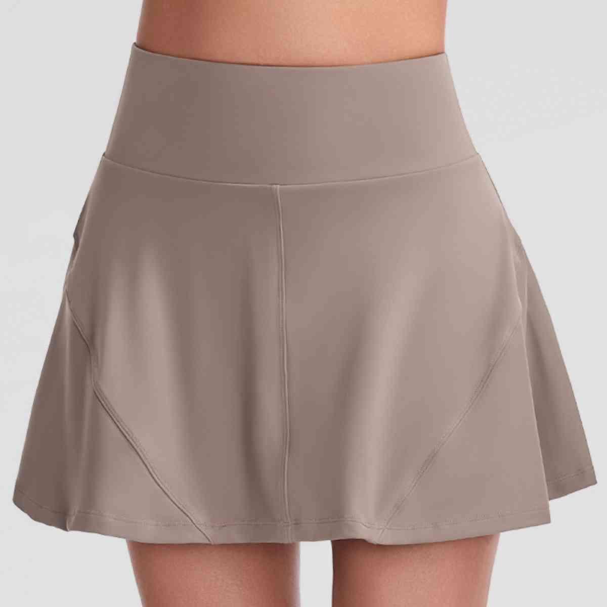 Jupe-short de sport à large ceinture