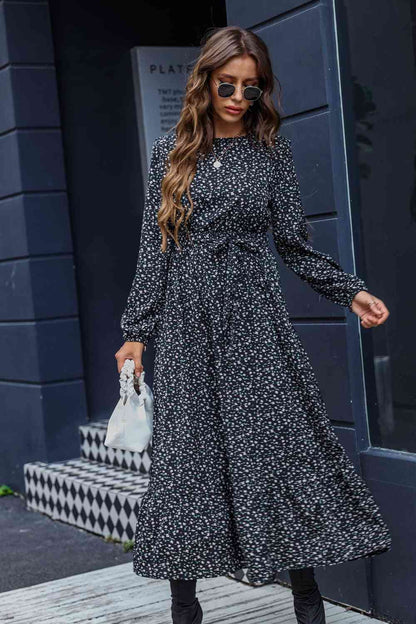 Robe midi imprimée à col rond et manches longues