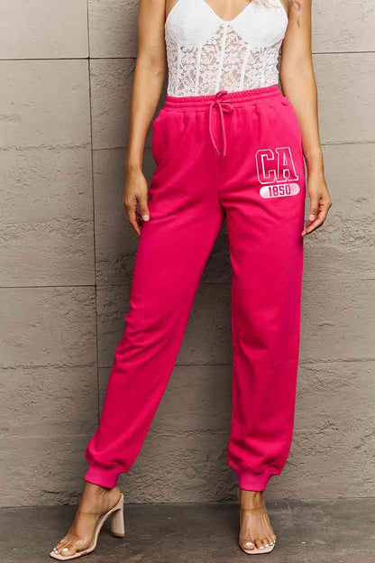 Simply Love Pantalon de jogging graphique CA 1850 pleine taille Simply Love