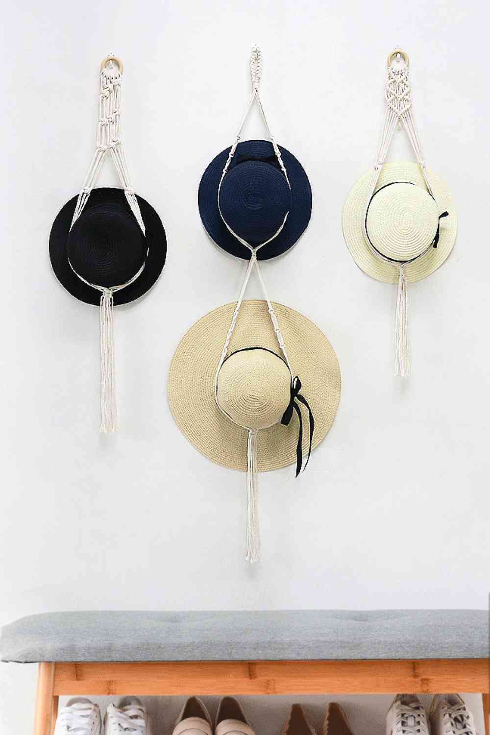 Percha para sombrero de macramé