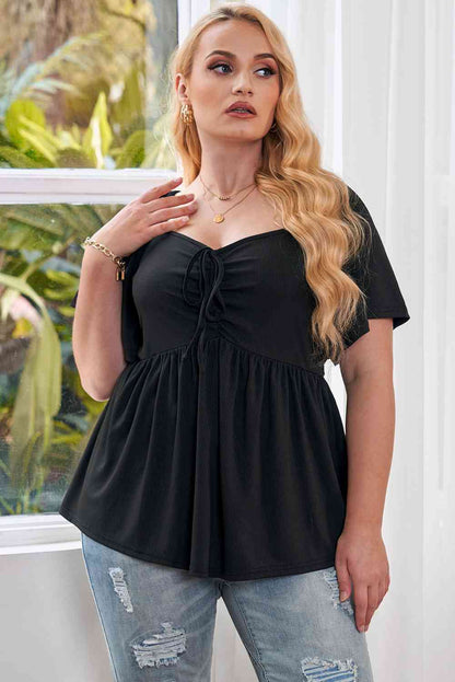 Blusa babydoll con cuello en forma de corazón y cordón de talla grande