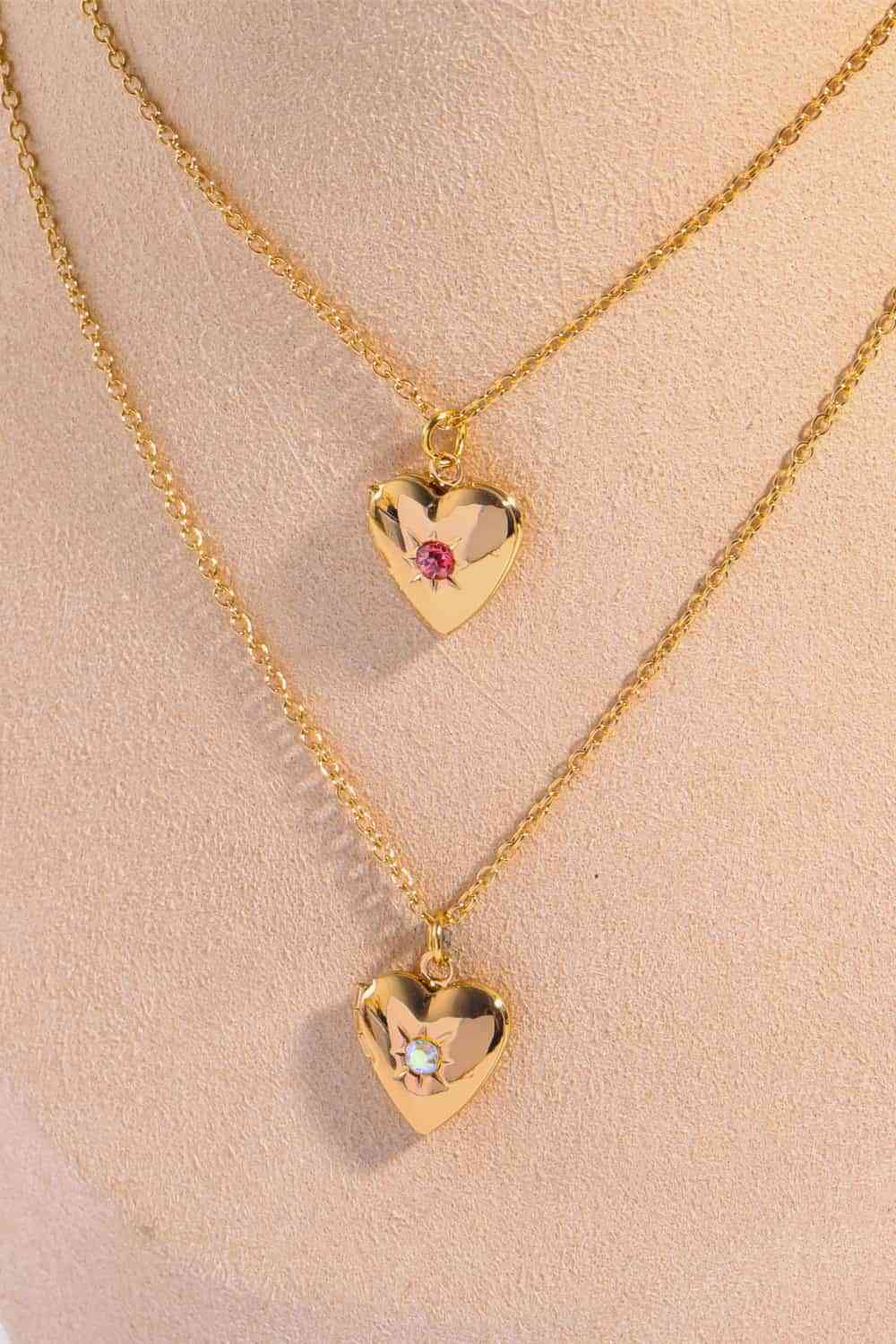 Collar con colgante chapado en oro de 14 quilates con forma de corazón y circón