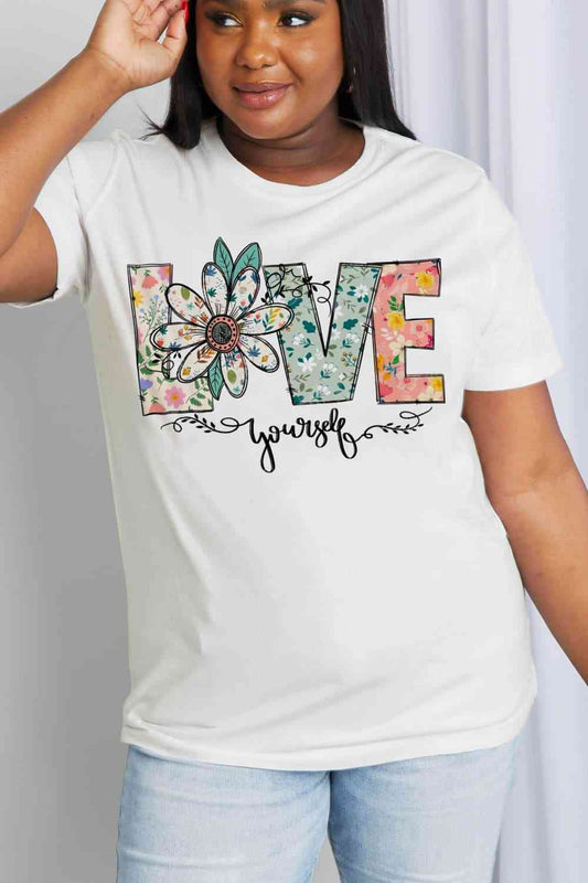 Camiseta de algodón con gráfico LOVE YOURSELF de tamaño completo de Simply Love