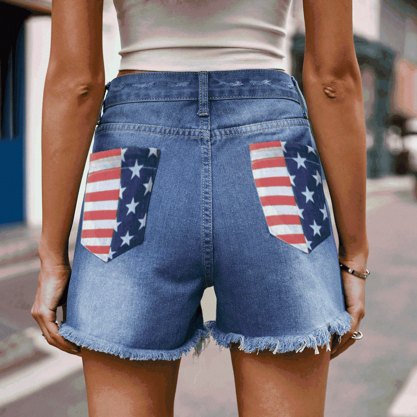 Short en jean effet vieilli drapeau américain