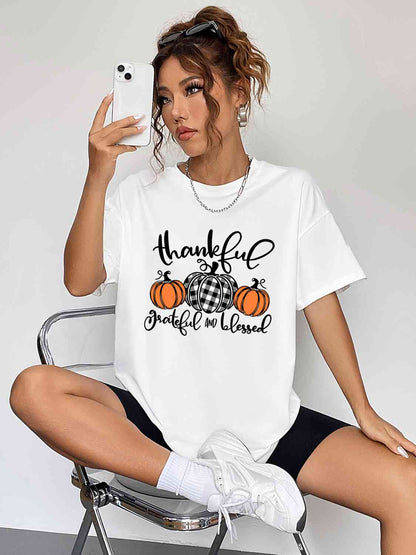 T-shirt graphique à manches courtes et col rond pour la saison d'automne