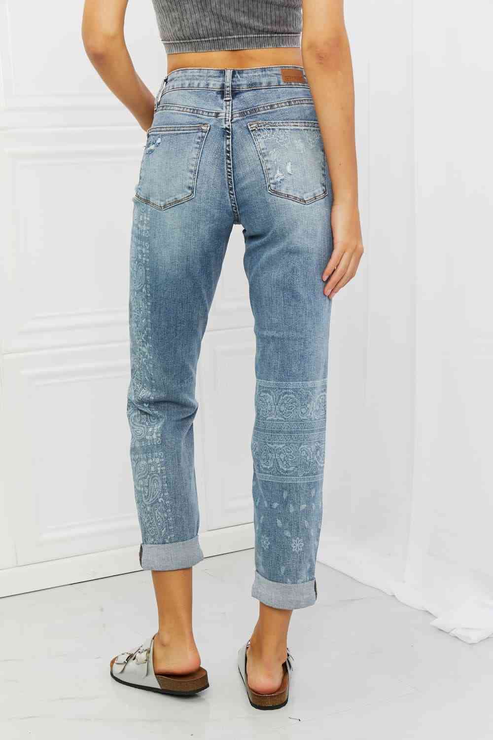 Jean boyfriend à motif cachemire pleine taille Judy Blue Maika