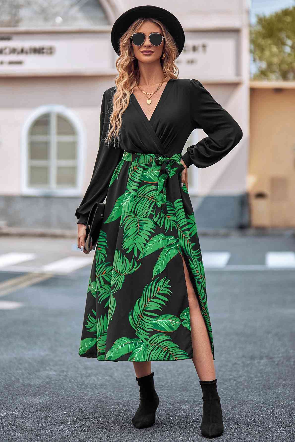 Robe imprimée à manches longues et taille nouée