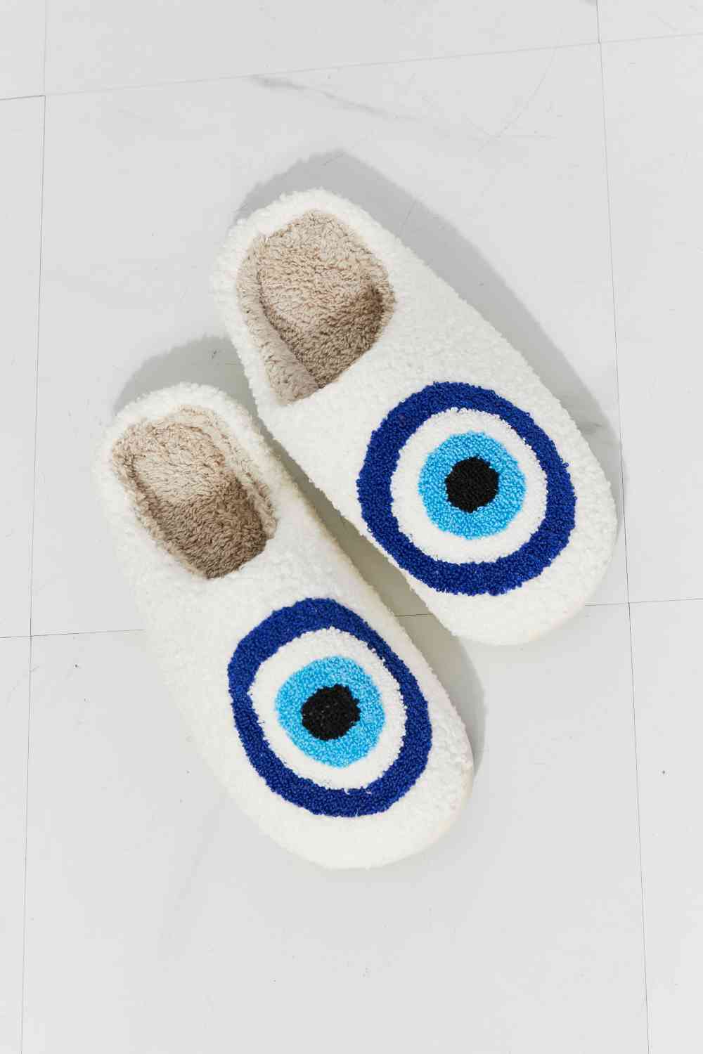 MMShoes Pantoufle en peluche pour les yeux