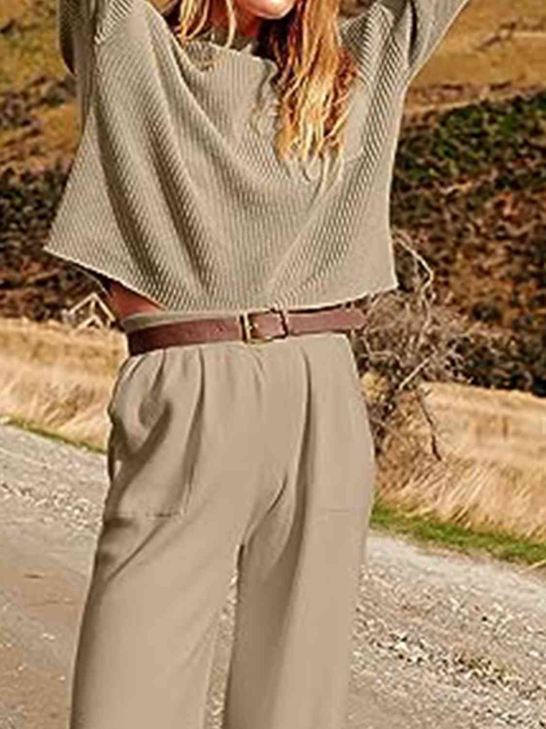 Ensemble haut en tricot et pantalon de jogging