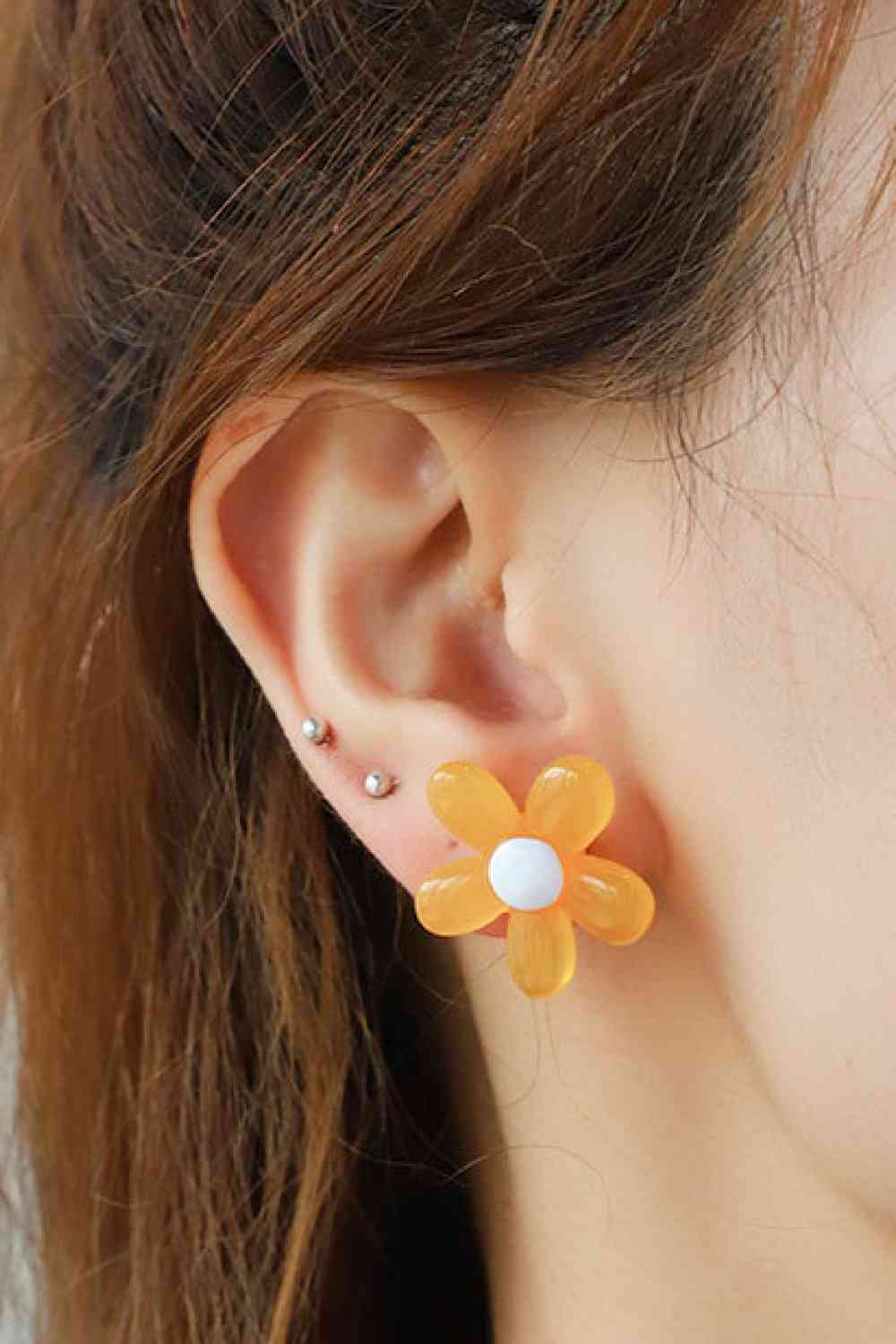 Boucles d'oreilles en résine en forme de fleur