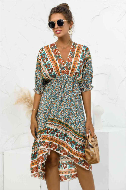 Vestido estampado bohemio con cuello en V