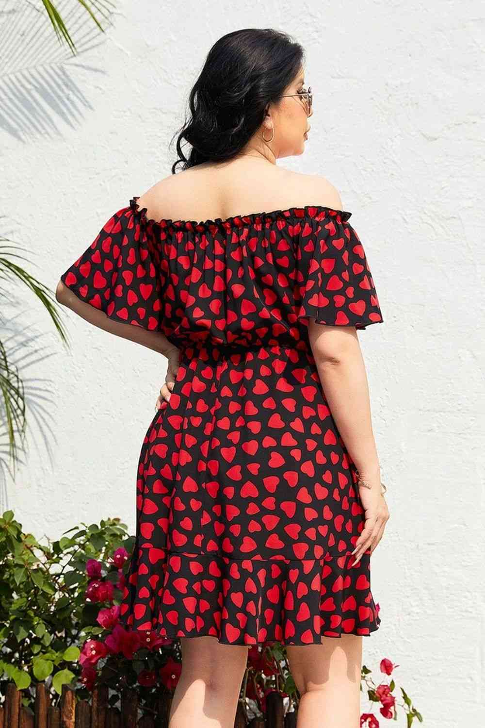 Robe Nouée à Epaules Dénudées Imprimé Coeur de Grande Taille