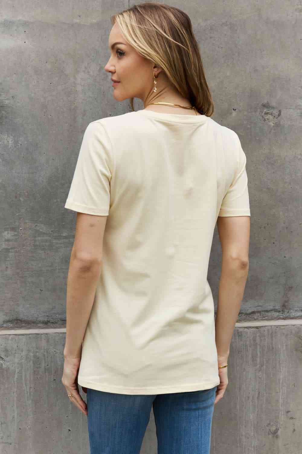 Camiseta de algodón con estampado BEAUTIFUL SOUL de tamaño completo de Simply Love