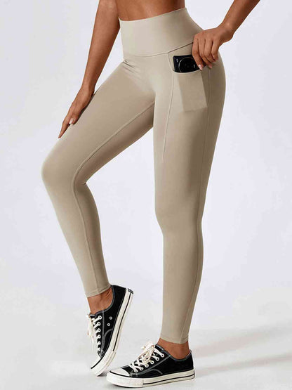 Pantalon de sport à large ceinture