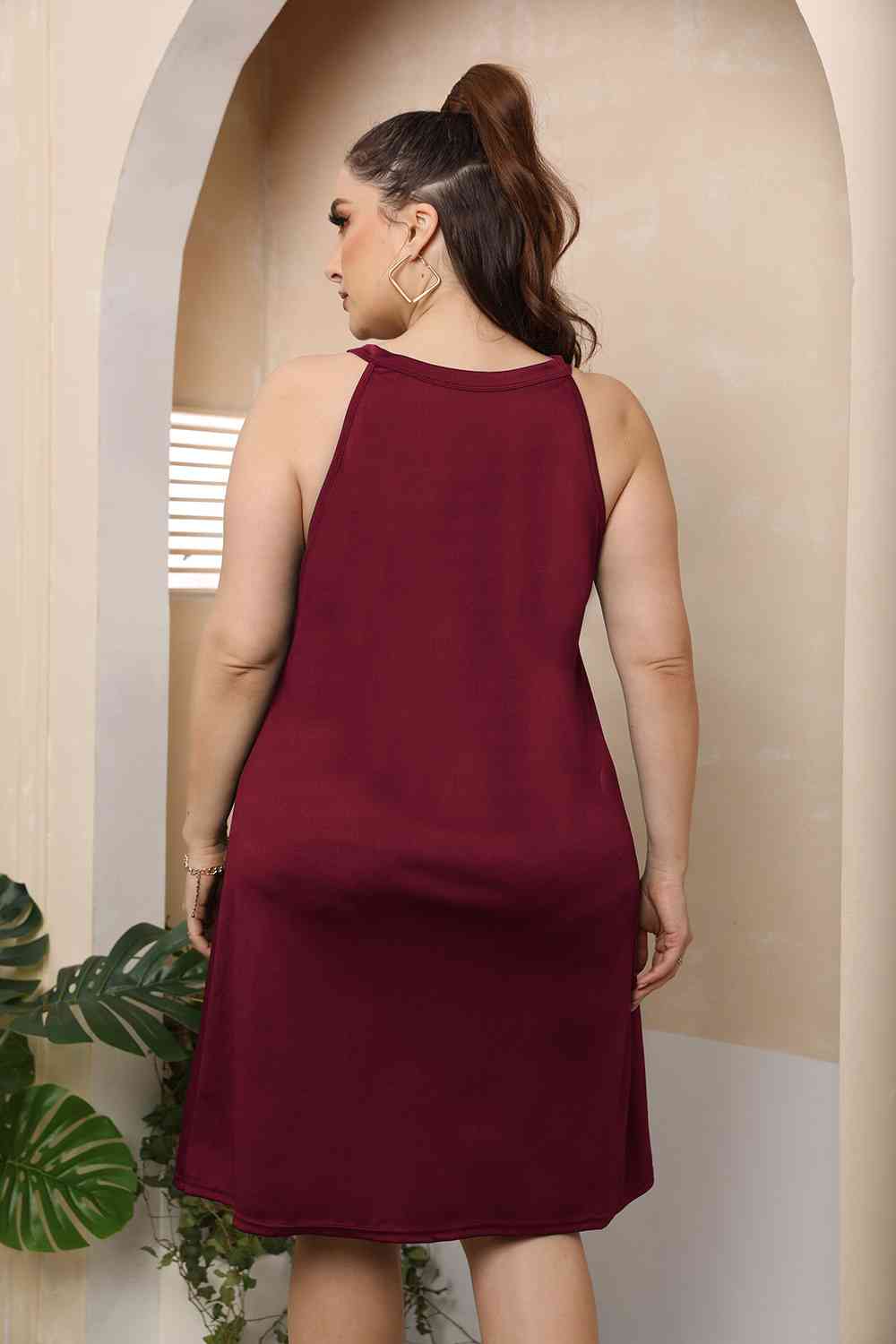 Robe Découpée à Col Rond de Grande Taille sans Manches