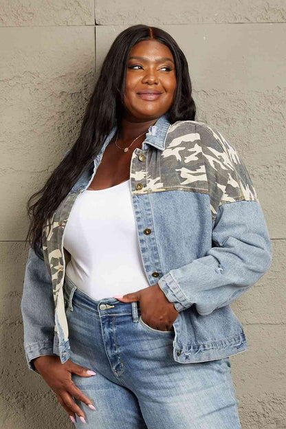 GeeGee Veste contrastée en denim délavé pleine taille