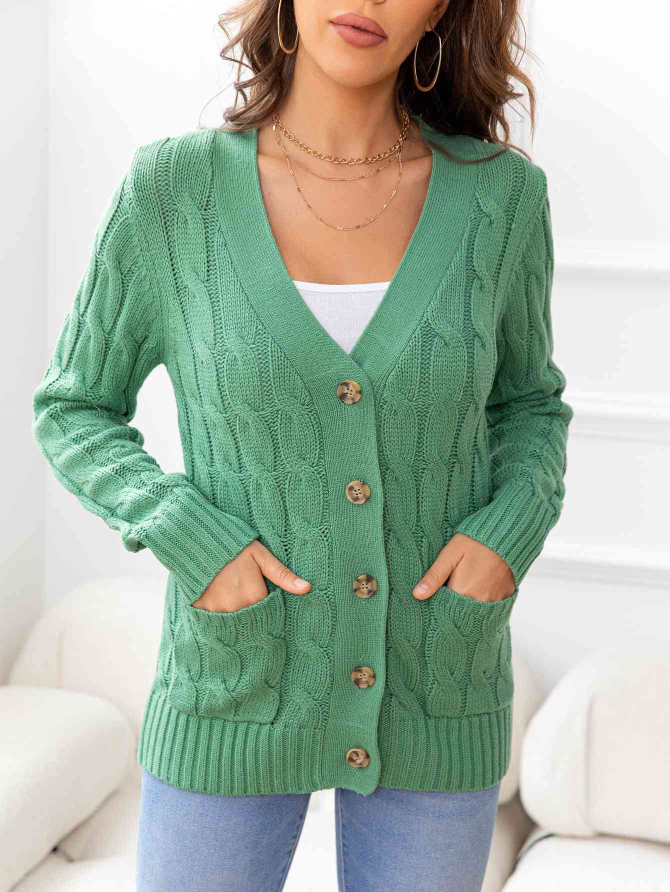 Cardigan boutonné en tricot torsadé