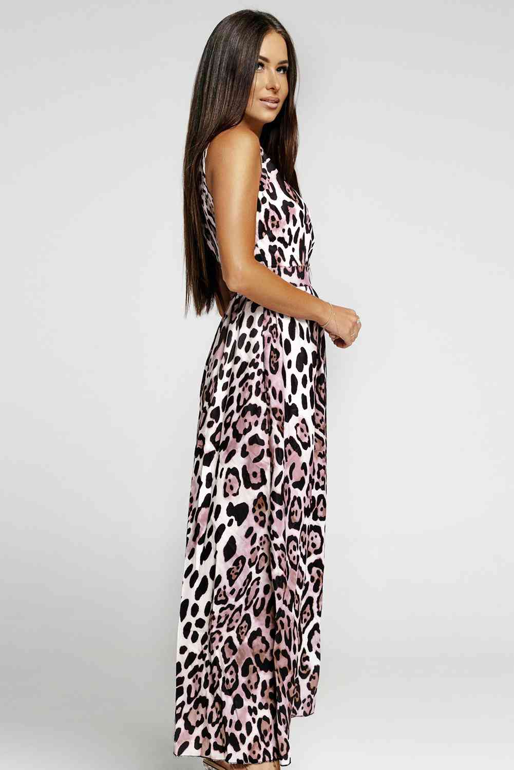 Robe sans manches fendue à dos ouvert et imprimé léopard