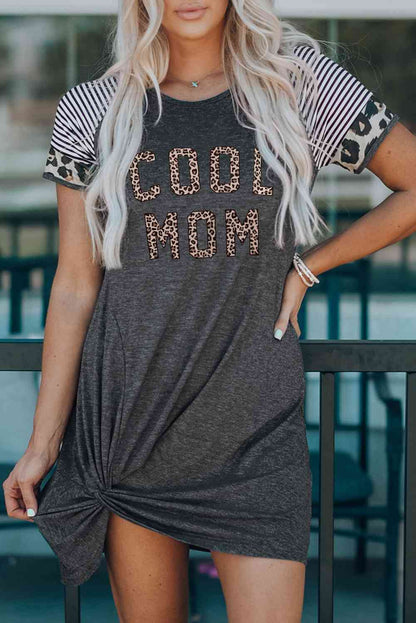 Vestido con estampado retorcido de COOL MOM