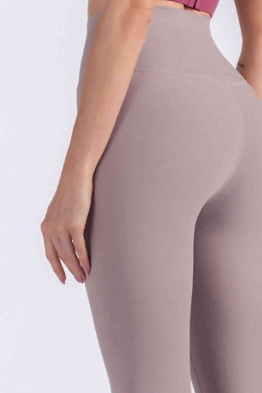 Feel Like Skin - Leggings de yoga courts à taille élastique