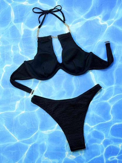 Ensemble de bikini deux pièces à détail chaîne et col licou