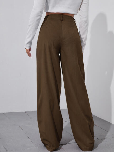 Pantalon taille haute à jambe droite