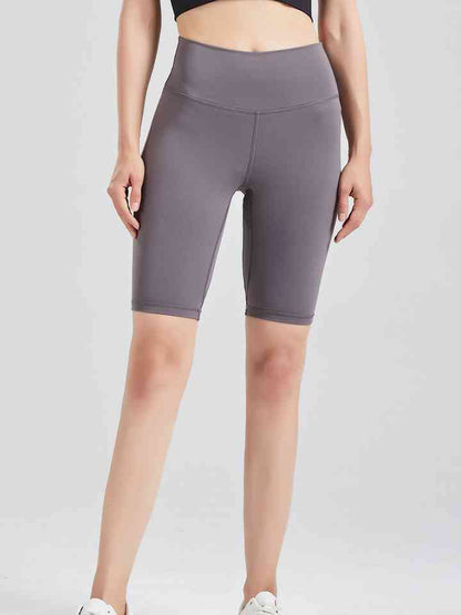 Shorts deportivos con cintura ancha