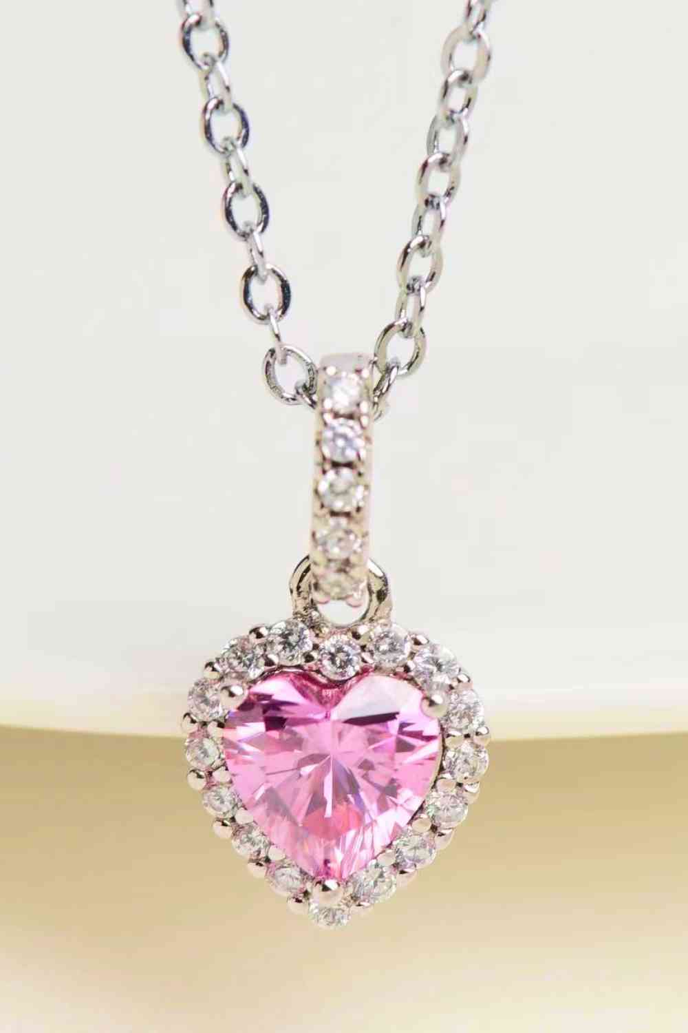 Collier pendentif coeur moissanite 1 carat