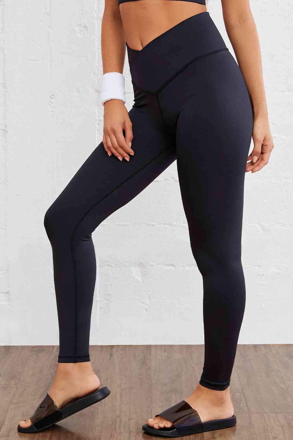 Pantalon de sport coupe slim à large ceinture