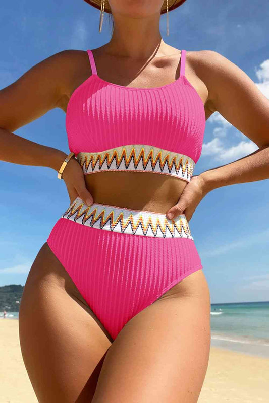 Ensemble bikini à chevrons