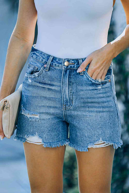 Short en jean effet vieilli à ourlet brut avec poches