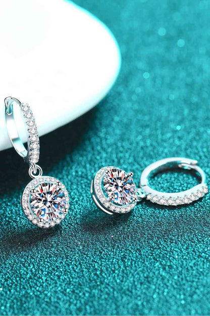 Boucles d'oreilles pendantes rondes en moissanite