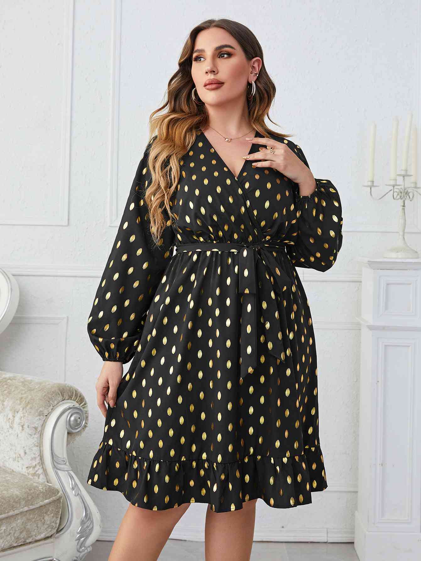 Robe Imprimée à Col Surplis et Longueur Genou de Grande Taille