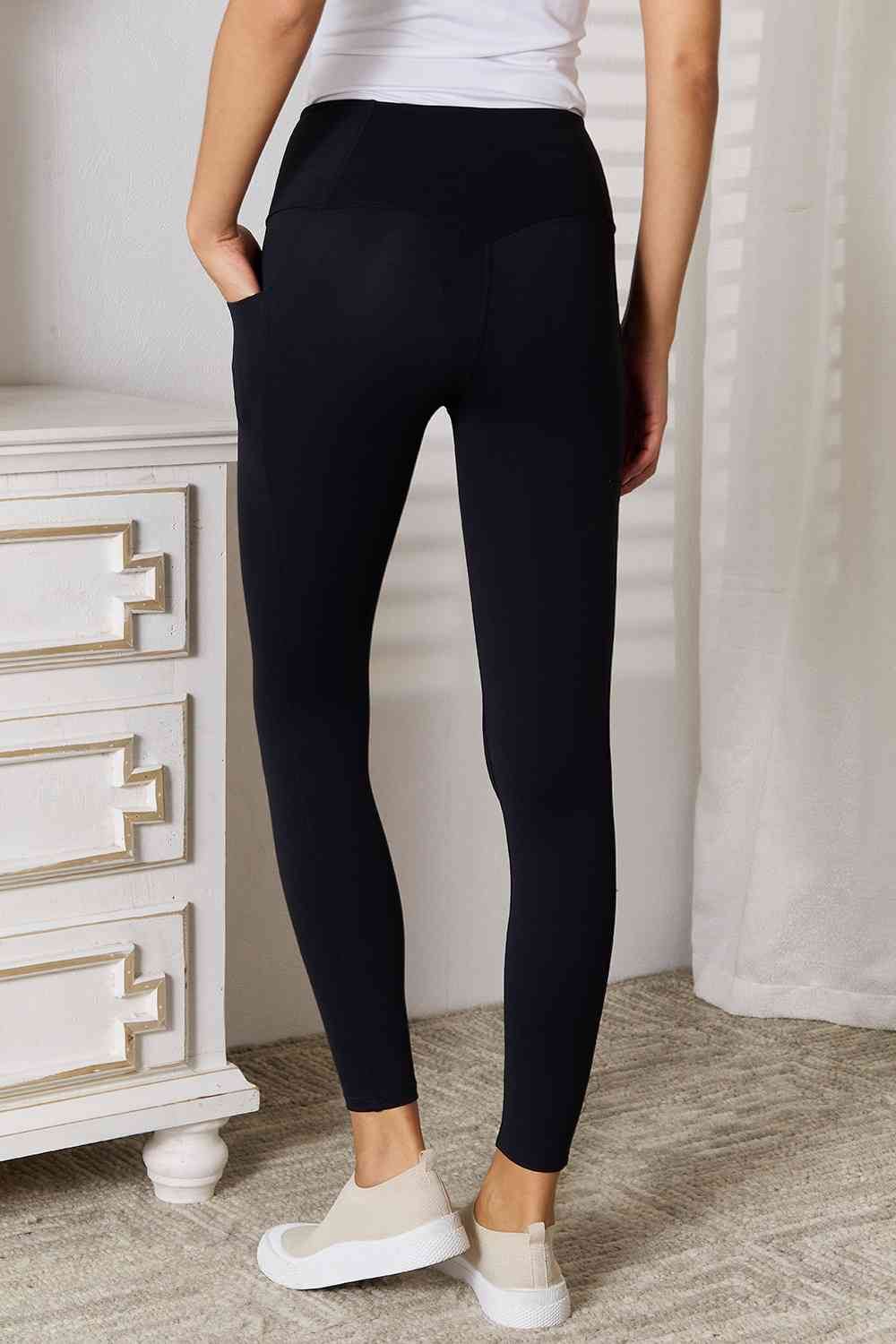 Leggings deportivos de cintura ancha Basic Bae