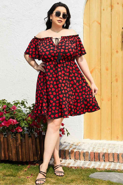 Robe Nouée à Epaules Dénudées Imprimé Coeur de Grande Taille