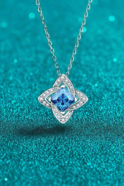 Collier pendentif floral moissanite 1 carat